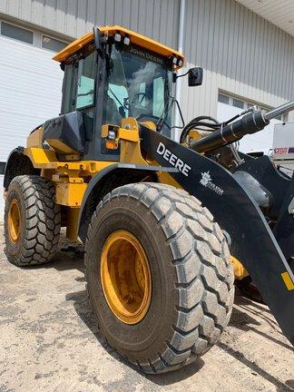 2021 John Deere 624 P-TIER 4WD LOADER; Cab w/ AC, EH Joystick Controls; Aux Hydraulics, Quick Coupler; Ride Control, Front Diff Lock; 20.5 Tires; Powerllel; General Purpose Bkt; Rear Camera