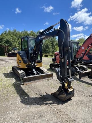 DORF,35 P TIER EXCAVATOR GEN A - Cab w/ AC; Long Arm; Rubber Tracks; w/ Bucket; Hydraulic Thumb