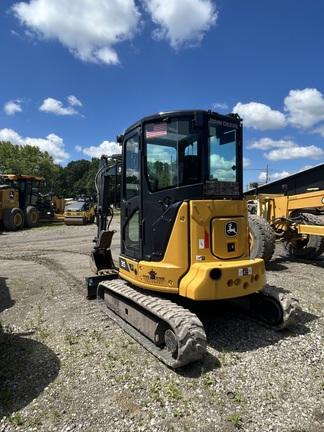 DORF,35 P TIER EXCAVATOR GEN A - Cab w/ AC; Long Arm; Rubber Tracks; w/ Bucket; Hydraulic Thumb