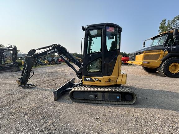 DORF,35 P TIER EXCAVATOR GEN A - Cab w/ AC; Long Arm; Rubber Tracks; w/ Bucket; Hydraulic Thumb