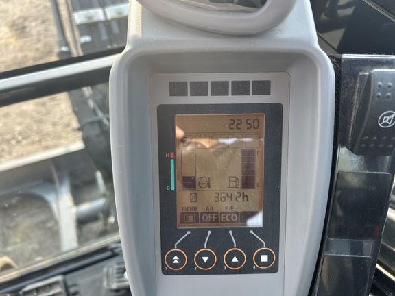 DORF,35 P TIER EXCAVATOR GEN A - Cab w/ AC; Long Arm; Rubber Tracks; w/ Bucket; Hydraulic Thumb