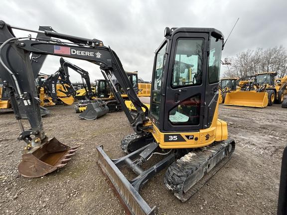 DORF - 35 P TIER EXCAVATOR GEN A - Cab w/ AC; Long Arm; Rubber Tracks; Blade