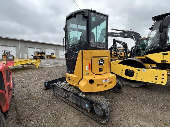 DORF - 35 P TIER EXCAVATOR GEN A - Cab w/ AC; Long Arm; Rubber Tracks; Blade