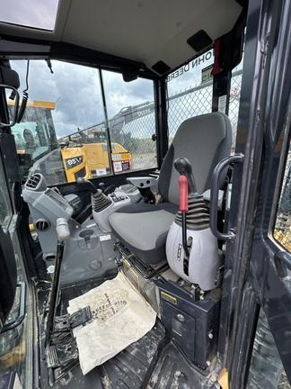 DORF - 35 P TIER EXCAVATOR GEN A - Cab w/ AC; Long Arm; Rubber Tracks; Blade