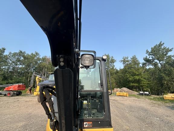 DORF - 35 P TIER EXCAVATOR GEN A - Cab w/ AC; Long Arm; Rubber Tracks; Blade