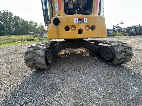 DORF - 35 P TIER EXCAVATOR GEN A - Cab w/ AC; Long Arm; Rubber Tracks; Blade