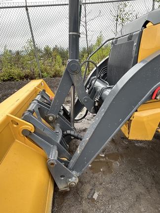 320 P BACKHOE LOADER - Cab w/ AC; Extendible Dipper; General Purpose Bkt, 24" Bucket; 19.5 Tires