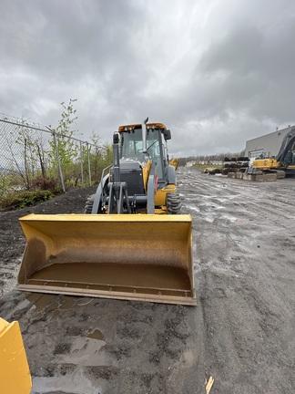 320 P BACKHOE LOADER - Cab w/ AC; Extendible Dipper; General Purpose Bkt, 24" Bucket; 19.5 Tires
