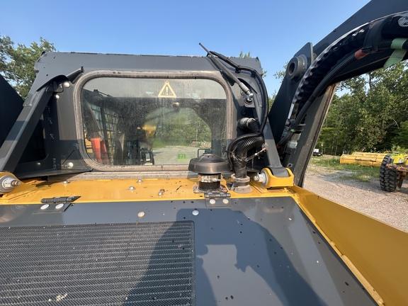 DORF,318G SKID STEER LOADER BASE -Cab w/ AC; General Purpose Bkt; Options: Camera, Self-Leveling, 2 Speed, Power Quik-Tatch, Counterweights