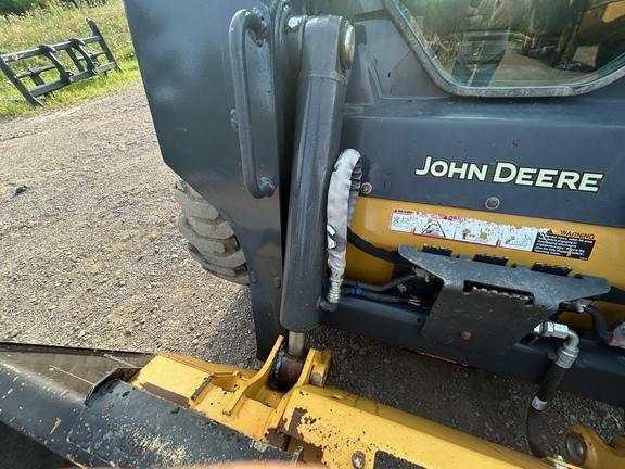 DORF,318G SKID STEER LOADER BASE -Cab w/ AC; General Purpose Bkt; Options: Camera, Self-Leveling, 2 Speed, Power Quik-Tatch, Counterweights