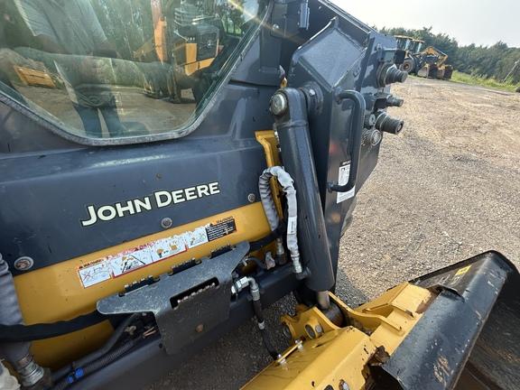 DORF,318G SKID STEER LOADER BASE -Cab w/ AC; General Purpose Bkt; Options: Camera, Self-Leveling, 2 Speed, Power Quik-Tatch, Counterweights