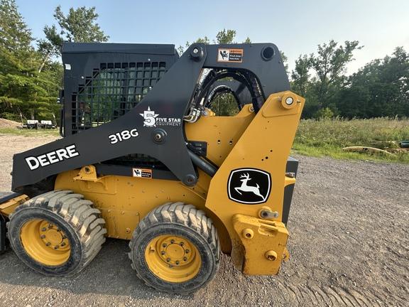 DORF,318G SKID STEER LOADER BASE -Cab w/ AC; General Purpose Bkt; Options: Camera, Self-Leveling, 2 Speed, Power Quik-Tatch, Counterweights