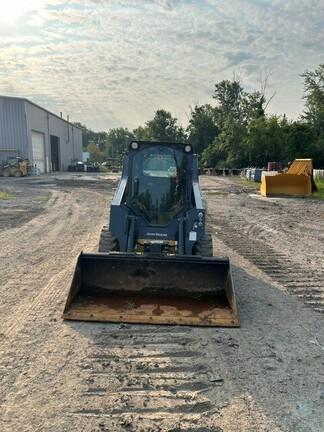 318G SKID STEER LOADER BASE - Cab w/ AC, EH Joystick Controls, Air Ride Seat; 2 Speed; Self-Leveling; Beefy Baby Tires; General Purpose Bkt