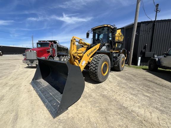 LIUGONG 848HV 4WD LOADER - Cab w/ AC, Joystick Controls; General Purpose Bkt