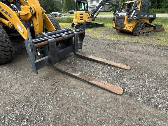LIUGONG 848HV 4WD LOADER - Cab w/ AC, Joystick Controls; General Purpose Bkt