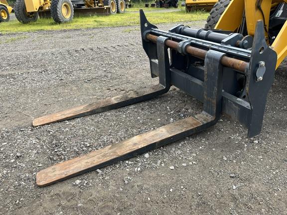 LIUGONG 848HV 4WD LOADER - Cab w/ AC, Joystick Controls; General Purpose Bkt