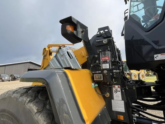 LIUGONG 848HV 4WD LOADER - Cab w/ AC, Joystick Controls; General Purpose Bkt