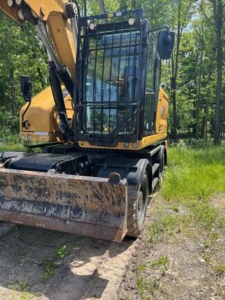 2022 CAT M318 - Cab w/ AC; w/ Bucket; w/ Blade