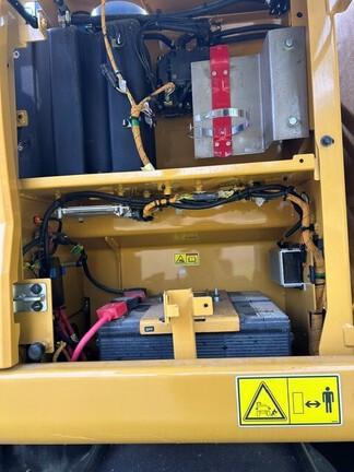 2022 CAT M318 - Cab w/ AC; w/ Bucket; w/ Blade