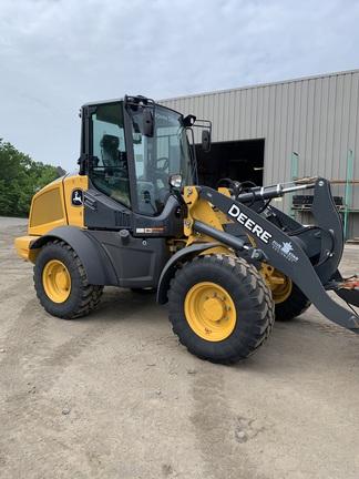 324 P FOUR WHL DRIVE LOADER -Cab w/ AC; 405/70R20 Tires