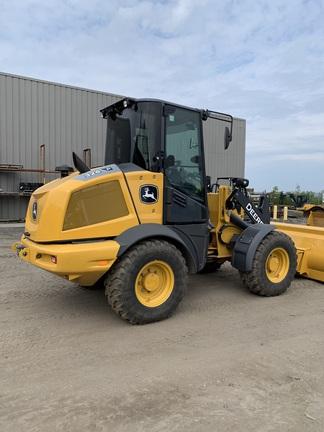 324 P FOUR WHL DRIVE LOADER - Cab w/ AC; 405/70R20 Tires