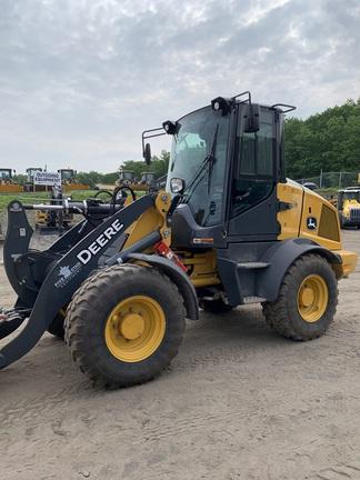 324 P FOUR WHL DRIVE LOADER - Cab w/ AC; 405/70R20 Tires