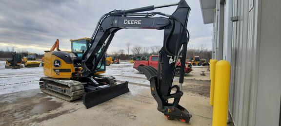 2023 John Deere 85 P TIER EXCAVATOR GEN A; Cab w/ AC; Medium Arm; Standard Track, Rubber Tracks; 18" Pads; Hydraulic Thumb
