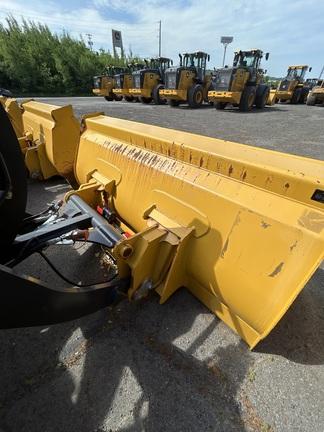 324 P FOUR WHL DRIVE LOADER - Cab w/ AC; General Purpose Bkt; 400/70R20 Tires