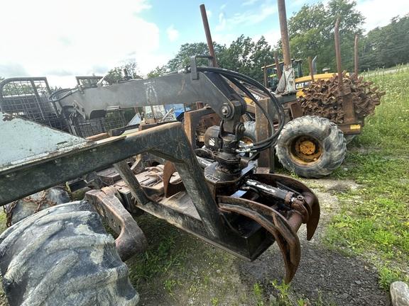 1999 TIMBCO TF820C FORWARDER - Rotating Cab w/ AC; 8x8; Chains