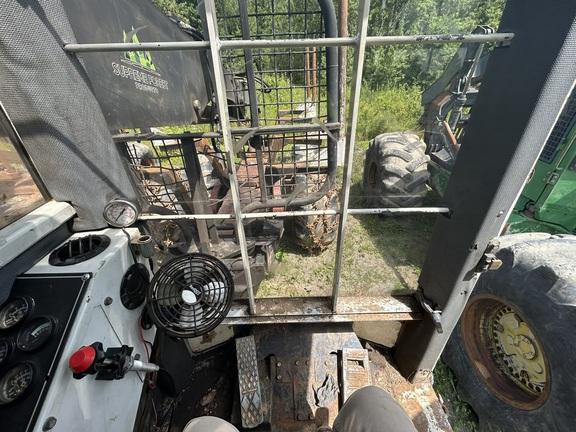 1999 TIMBCO TF820C FORWARDER - Rotating Cab w/ AC; 8x8; Chains