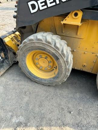 318G SKID STEER LOADER BASE - Cab w/ AC, EH Joystick Controls, Air Ride Seat; 2 Speed; Self-Leveling; Beefy Baby Tires; General Purpose Bkt