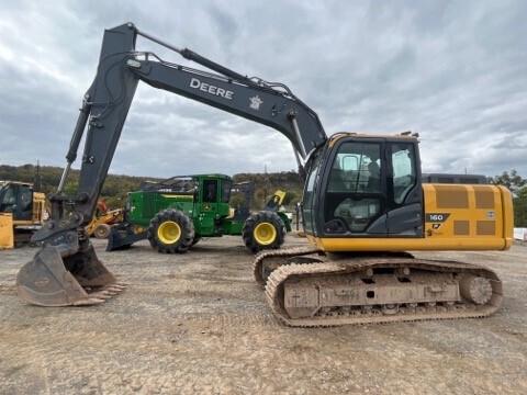 2023 John Deere 160 P EXCAVATOR BASE - Cab w/ AC; Long Arm; Standard Boom; Standard Track; 600 mm (24 in.) Pads; Coupler, Hydraulic Thumb