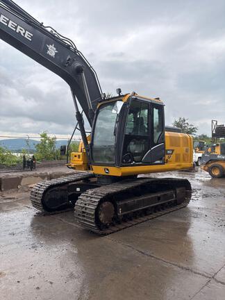 2023 John Deere 160 P EXCAVATOR BASE - Cab w/ AC; Long Arm; Standard Boom; Standard Track; 600 mm (24 in.) Pads; Coupler, Hydraulic Thumb
