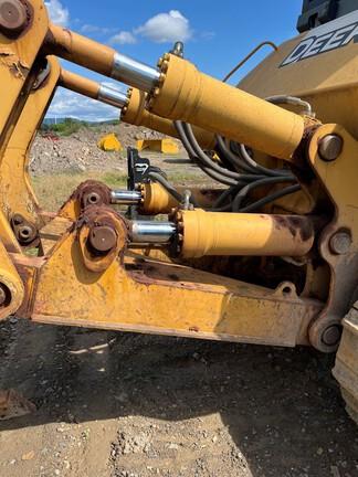 2006 JOHN DEERE 950J - Cab w/ AC; Standard Track; 600 mm (24 in.) Pads; Semi-U Blade, 3.69 m (145 in.) Blade