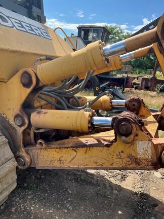 2006 JOHN DEERE 950J - Cab w/ AC; Standard Track; 600 mm (24 in.) Pads; Semi-U Blade, 3.69 m (145 in.) Blade