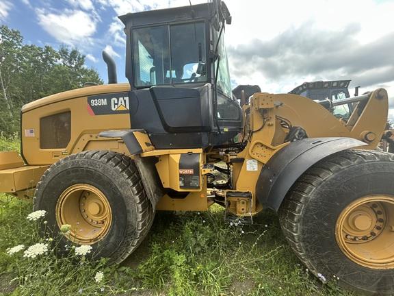 2018 CAT 938M - Cab w/ AC, Joystick Controls; Forks, Quick Coupler; 20.5 Tires; General Purpose Bkt