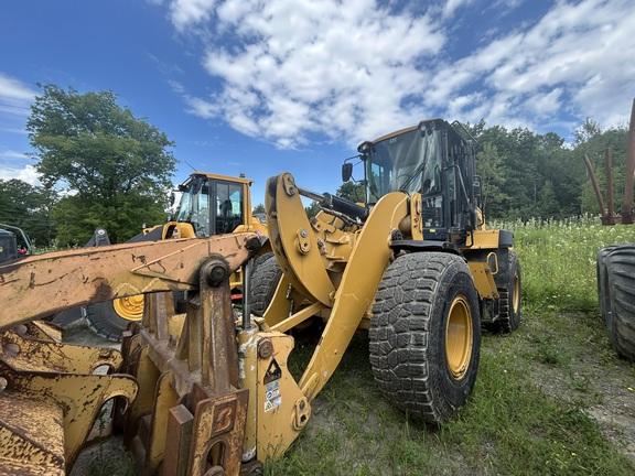 2018 CAT 938M - Cab w/ AC, Joystick Controls; Forks, Quick Coupler; 20.5 Tires; General Purpose Bkt
