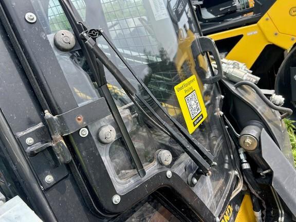 2021 NEW HOLLAND C345 - Cab w/ AC; Rubber Tracks; General Purpose Bkt