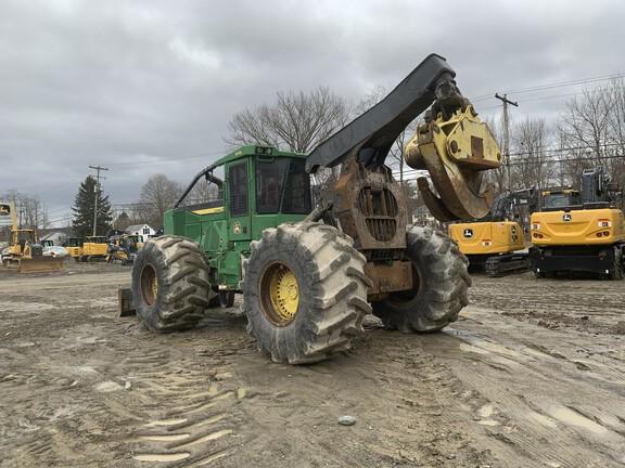 848L GRAPPLE SKIDDER - Cab w/ AC, Lever Steer; Dual Funct Grapple; Stacking Blade; 35.5 Tires