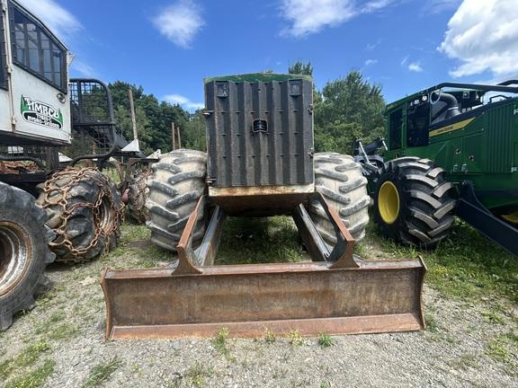 848L GRAPPLE SKIDDER - Cab w/ AC, Lever Steer; Dual Funct Grapple; Stacking Blade; 35.5 Tires