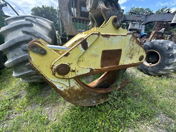848L GRAPPLE SKIDDER - Cab w/ AC, Lever Steer; Dual Funct Grapple; Stacking Blade; 35.5 Tires