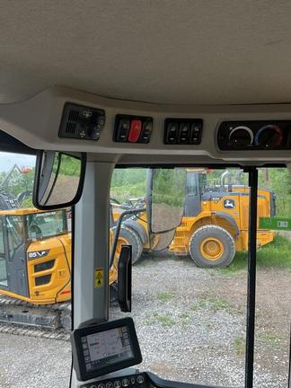 2019 CATERPILLAR 938HM - Cab w/ AC; Dual Diff Locks; 20.5 Tires; High Lift Boom; General Purpose Bkt; Options: Ride Control