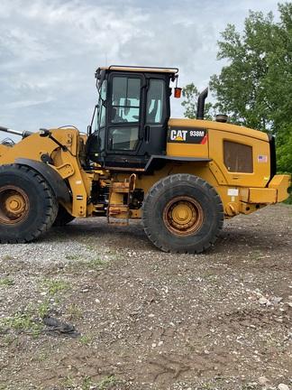 2019 CATERPILLAR 938HM - Cab w/ AC; Dual Diff Locks; 20.5 Tires; High Lift Boom; General Purpose Bkt; Options: Ride Control