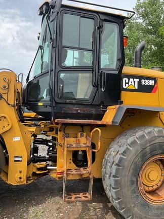 2019 CATERPILLAR 938HM - Cab w/ AC; Dual Diff Locks; 20.5 Tires; High Lift Boom; General Purpose Bkt; Options: Ride Control