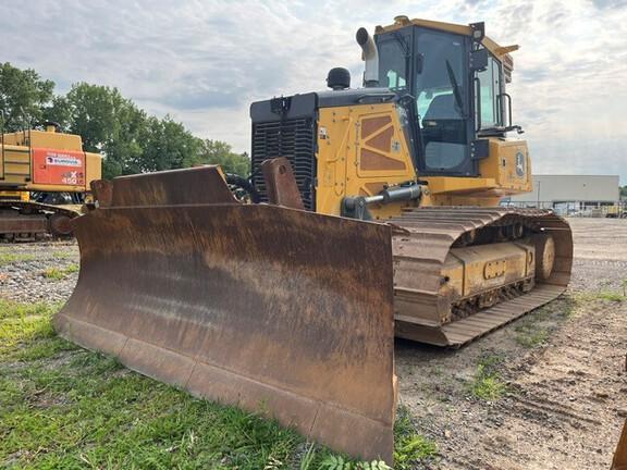 750L CRAWLER DOZER - Cab w/ AC; Low Ground Pressure; 34" Pads; Power-Angle-Tilt, 3.96 m (156 in.) Blade