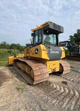 750L CRAWLER DOZER - Cab w/ AC; Low Ground Pressure; 34" Pads; Power-Angle-Tilt, 3.96 m (156 in.) Blade