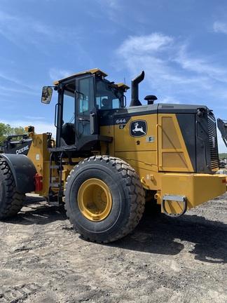 644 G TIER WHEEL LOADER - Cab w/ AC; 23.5 Tires, Radials; General Purpose Bkt; Options: Rear Camera