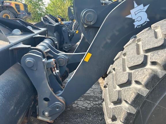 644 G TIER WHEEL LOADER - Cab w/ AC, Joystick Controls; 23.5 Tires; General Purpose Bkt; Options: Rear Camera