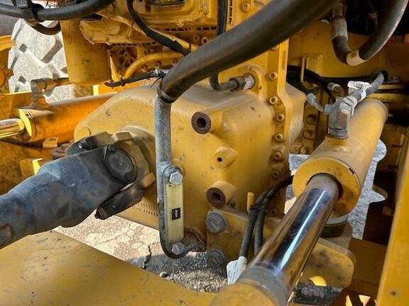 644 G TIER WHEEL LOADER - Cab w/ AC, Joystick Controls; 23.5 Tires; General Purpose Bkt; Options: Rear Camera