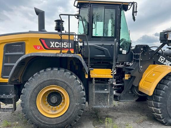 XCMG XC958U WHEEL LOADER - Cab w/ AC, Joystick Controls; General Purpose Bkt